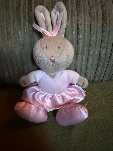 Lettice the dancing - dancing, rabbit